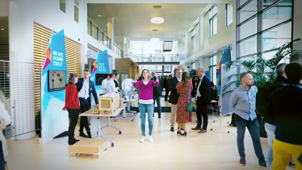 Image du film Safran — La communication