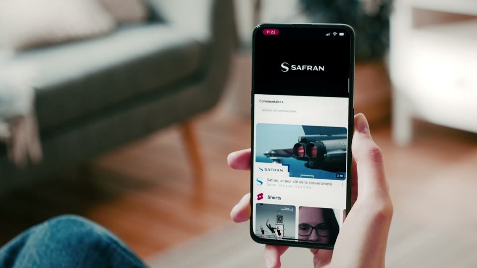 Image du film Safran — La communication